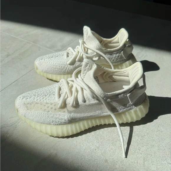 adidas Yeezy Boost 350 V2 Box - Bone/Tan color (RARE) - Picture 12 of 14